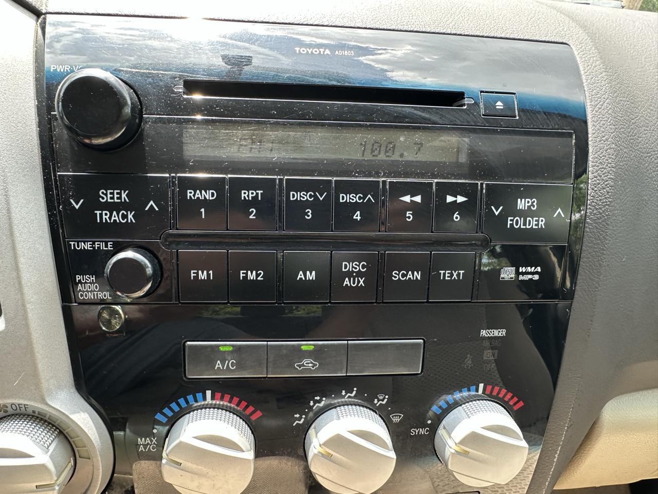 Toyota Tundra 2WD Truck Dbl 4.0L V6 5-Spd AT SR5 (Natl) 2008