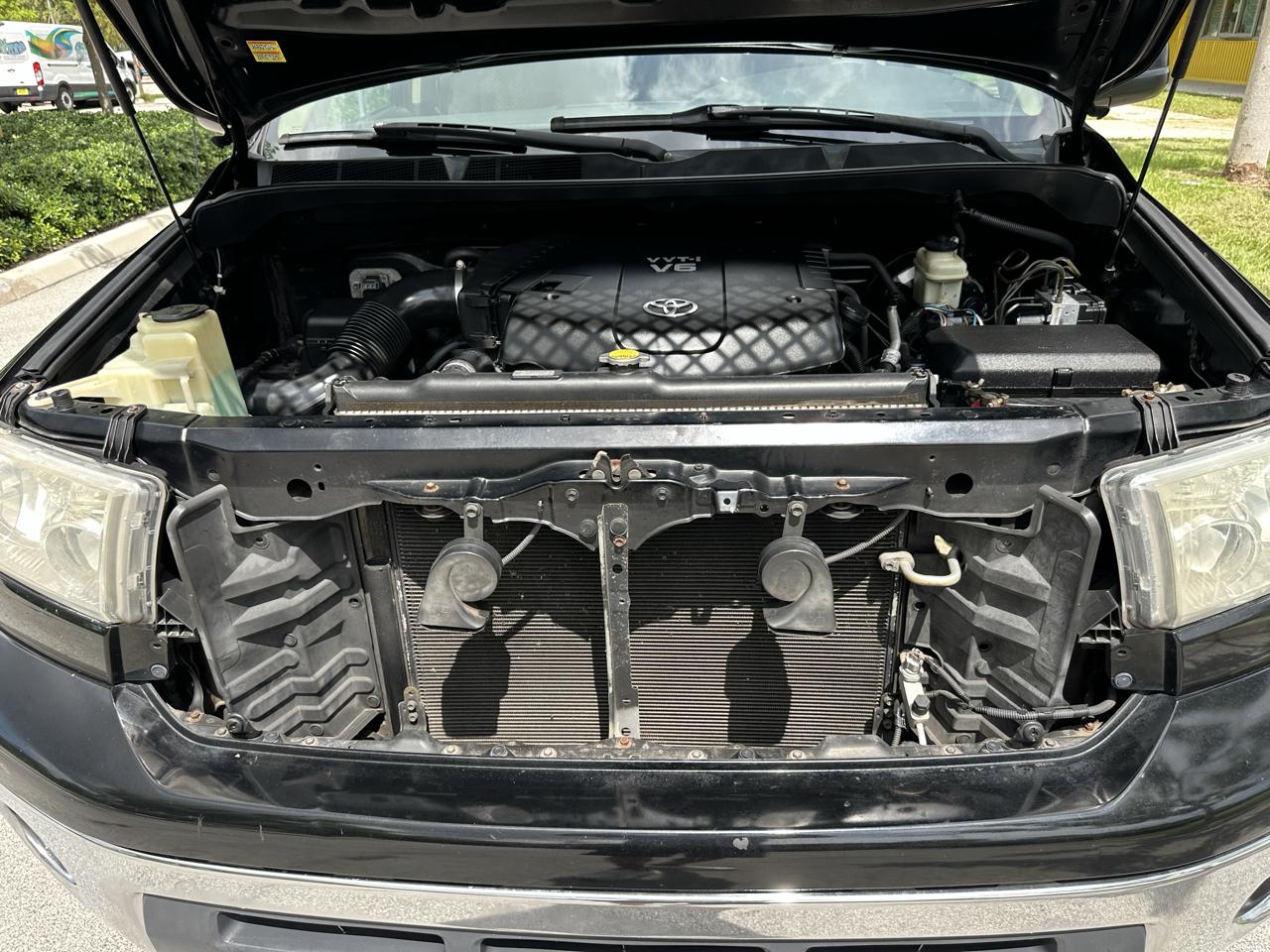 Toyota Tundra 2WD Truck Dbl 4.0L V6 5-Spd AT SR5 (Natl) 2008