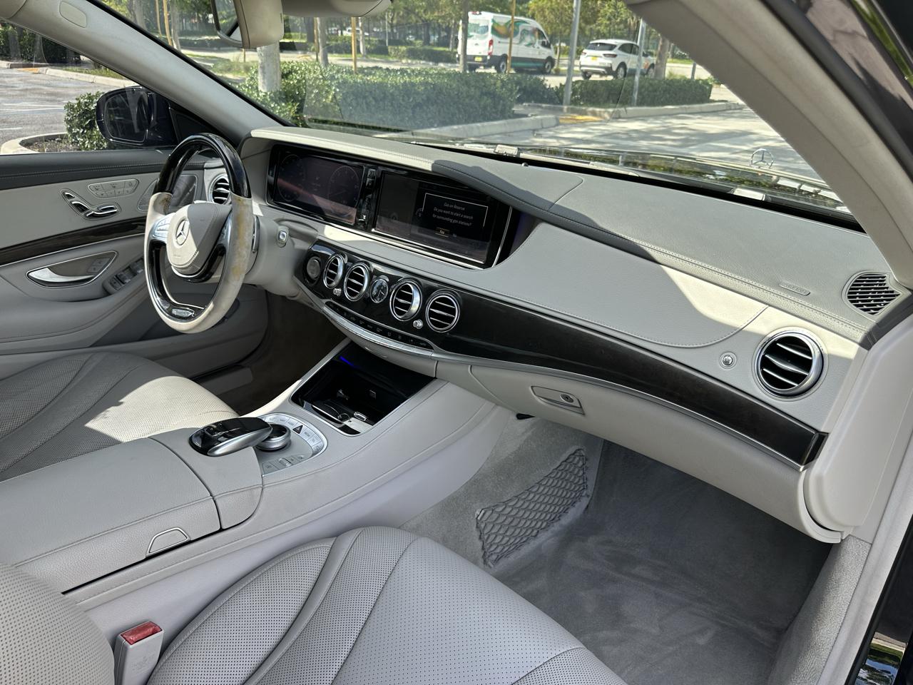 Mercedes-Benz S-Class 4dr Sdn S 550 RWD 2015