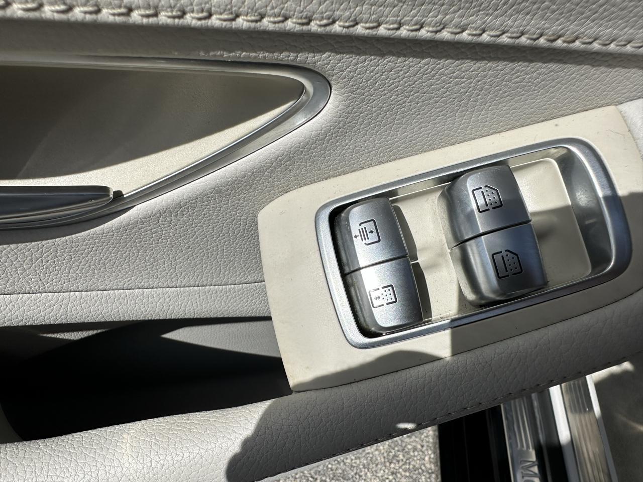 Mercedes-Benz S-Class 4dr Sdn S 550 RWD 2015