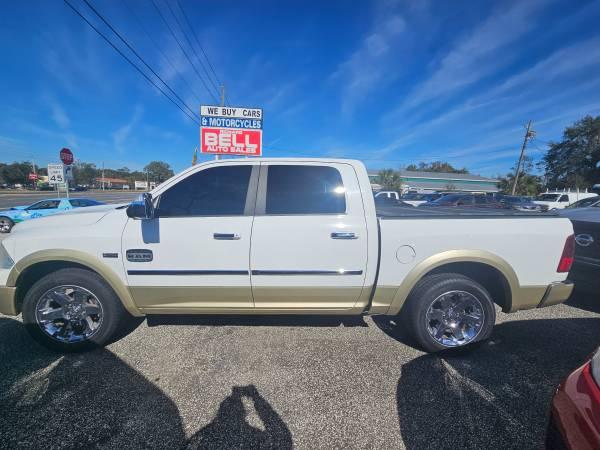 RAM 1500 ST Crew Cab 2WD 2011