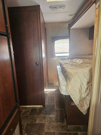 Chevrolet Express G4500 2014