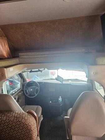 Chevrolet Express G4500 2014