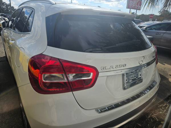 Mercedes-Benz GLA-Class GLA250 4MATIC 2019