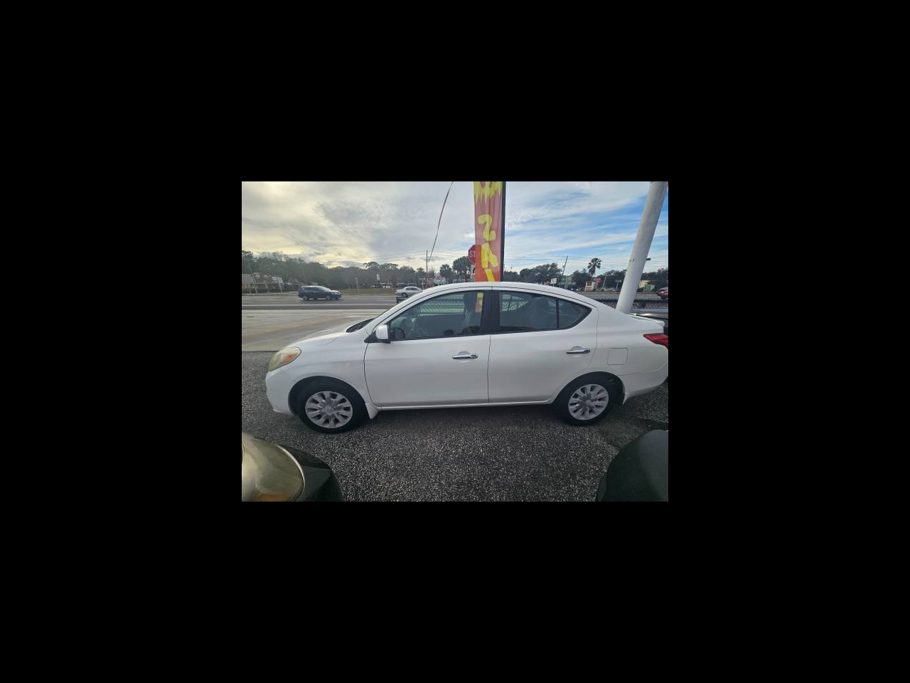 2012 Nissan Versa 1.6 S Sedan
