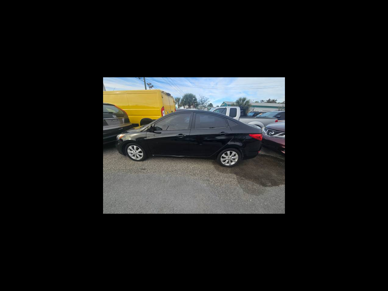 2013 Hyundai Accent GLS 4-Door