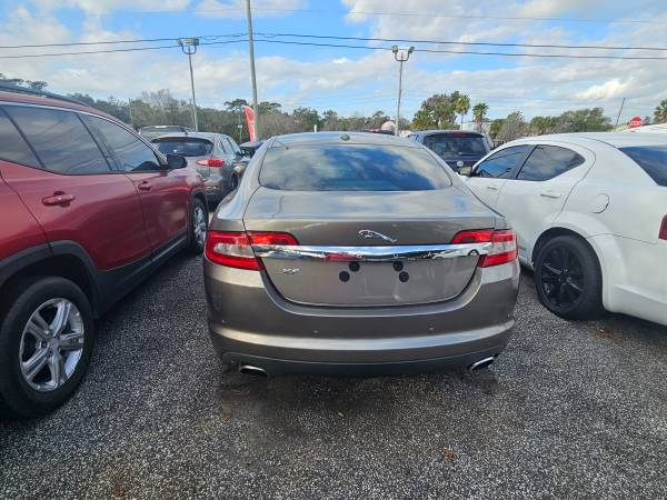 Jaguar XF-Series Premium Luxury 2009