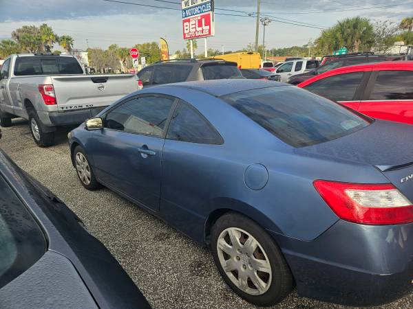 Honda Civic LX Coupe AT 2007