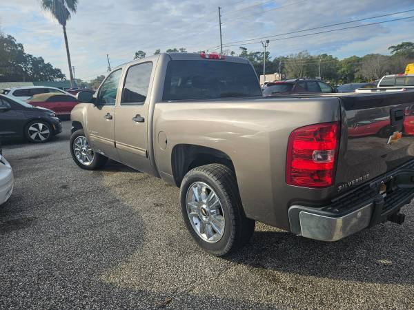 Chevrolet Silverado 1500 LT Crew Cab 2WD 2013
