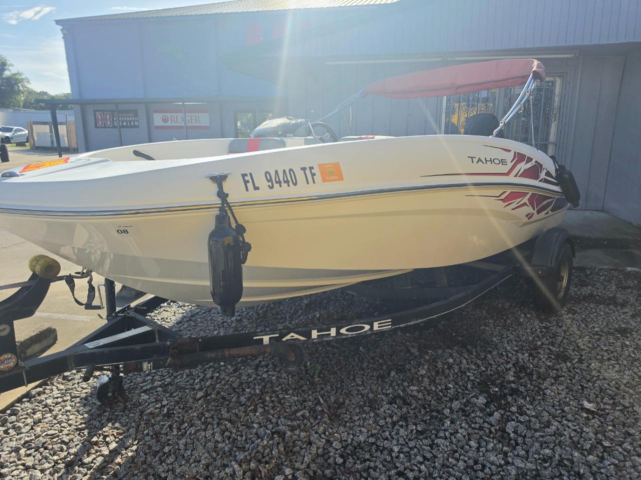 Tahoe T16  2022