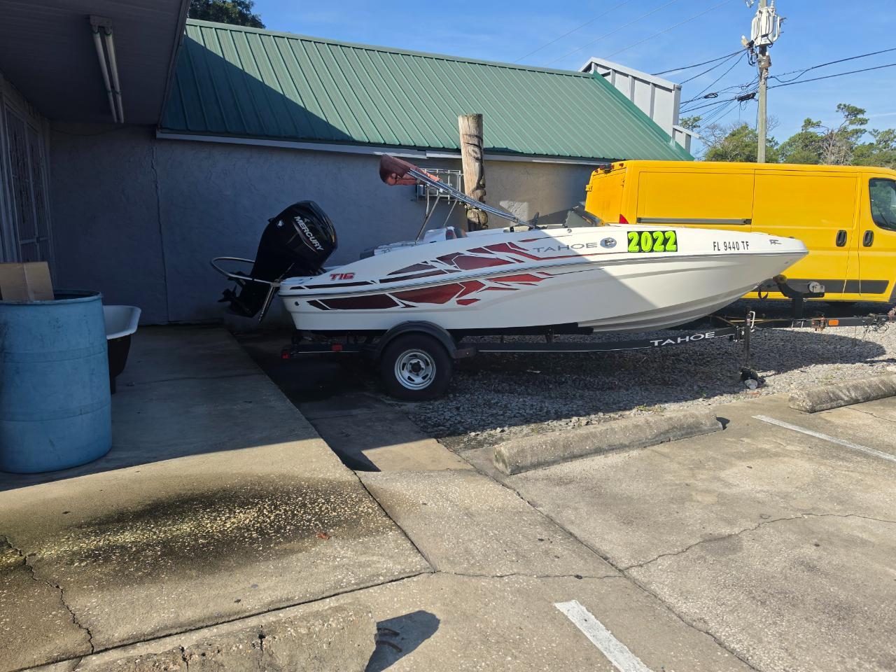 Tahoe T16  2022