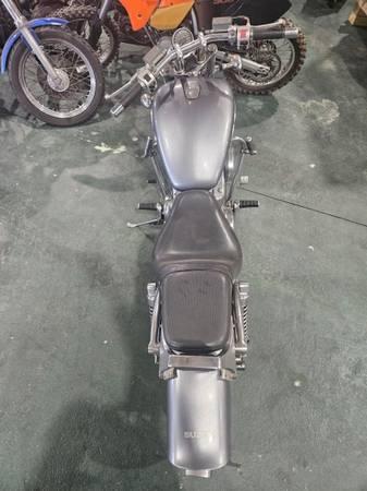 Suzuki VS1400  2005