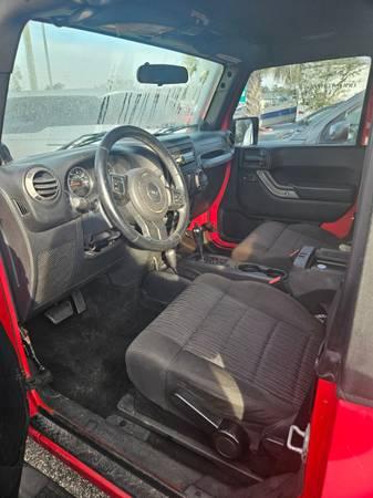 Jeep Wrangler Sport 4WD 2011