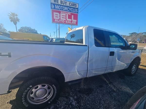 Ford F-150 XLT SuperCab 8-ft. Bed 4WD 2013