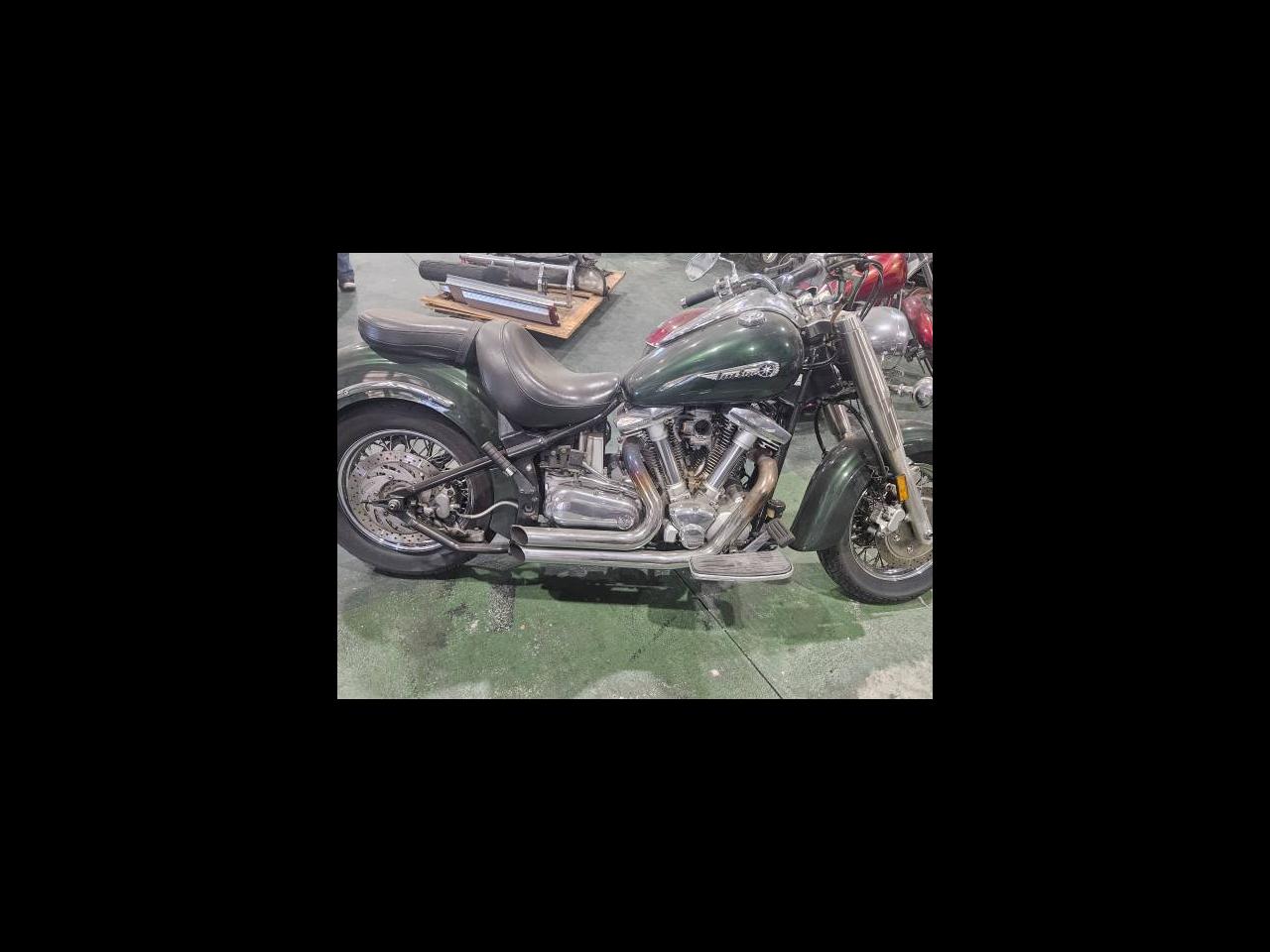 Yamaha XV1600  2001