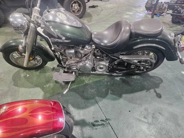 Yamaha XV1600  2001