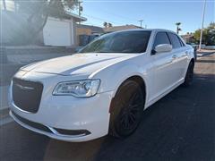 2017 Chrysler 300 