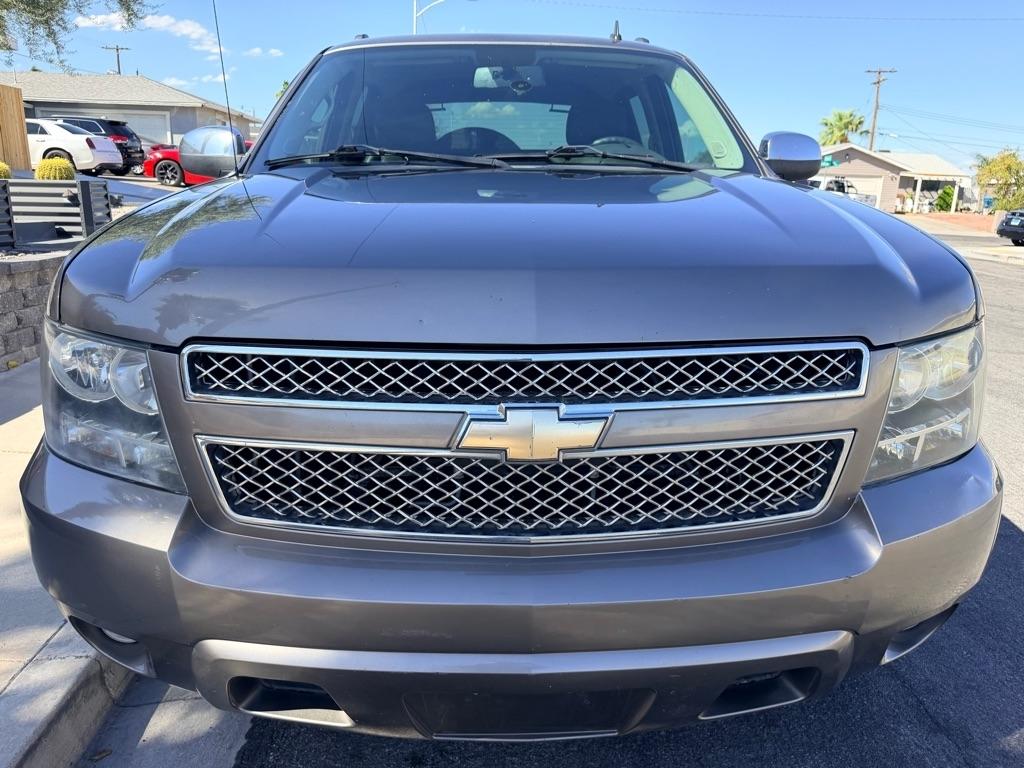 2011 Chevrolet Avalanche LT 2WD