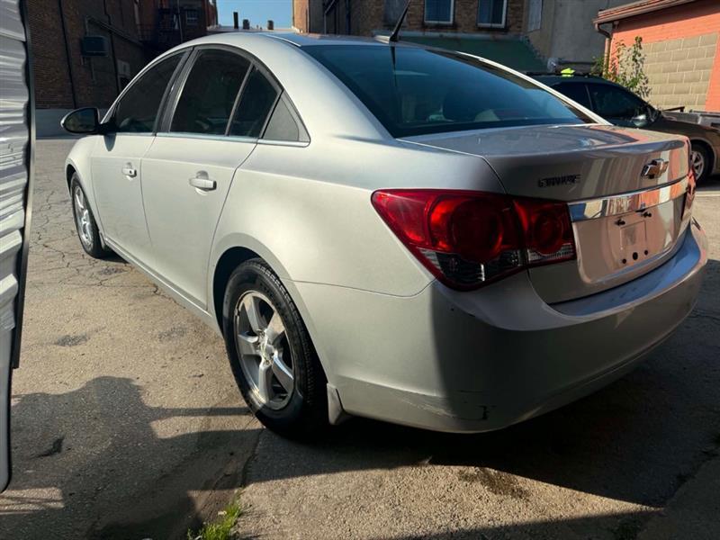 Chevrolet Cruze 1LT Auto 2013