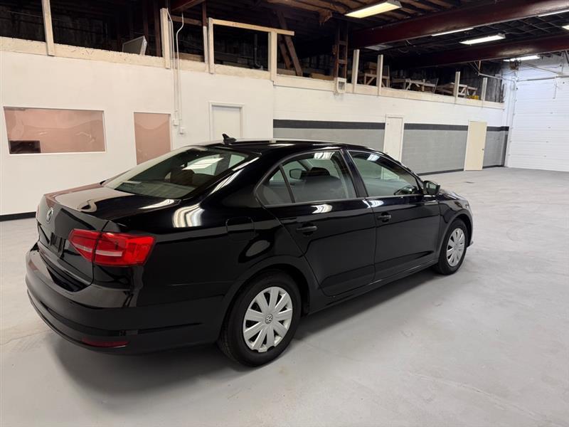 Volkswagen Jetta S 6A 2015