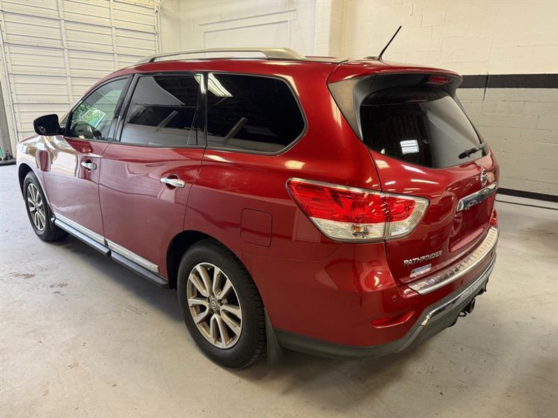 Nissan Pathfinder SL 4WD 2015