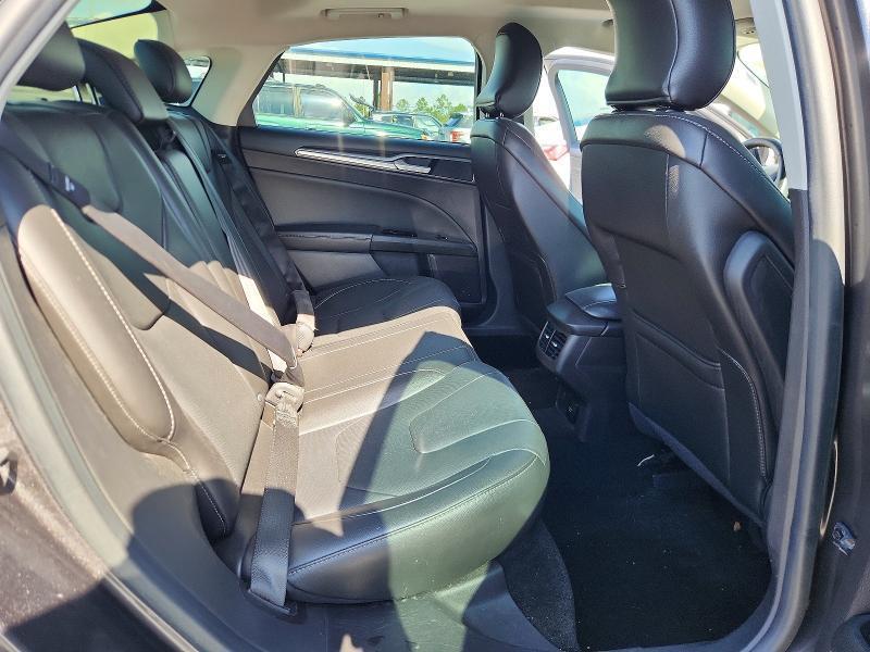 Ford FUSION SE  2016