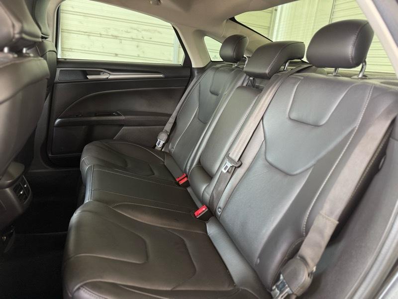Ford FUSION SE  2016