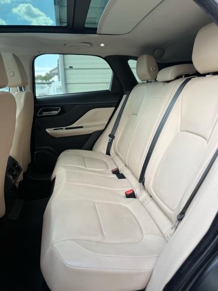 Jaguar F-Pace 35t Prestige AWD 2017