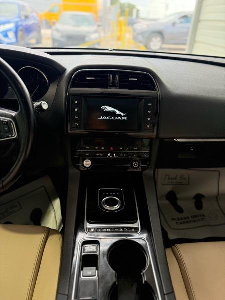 Jaguar F-Pace 35t Prestige AWD 2017