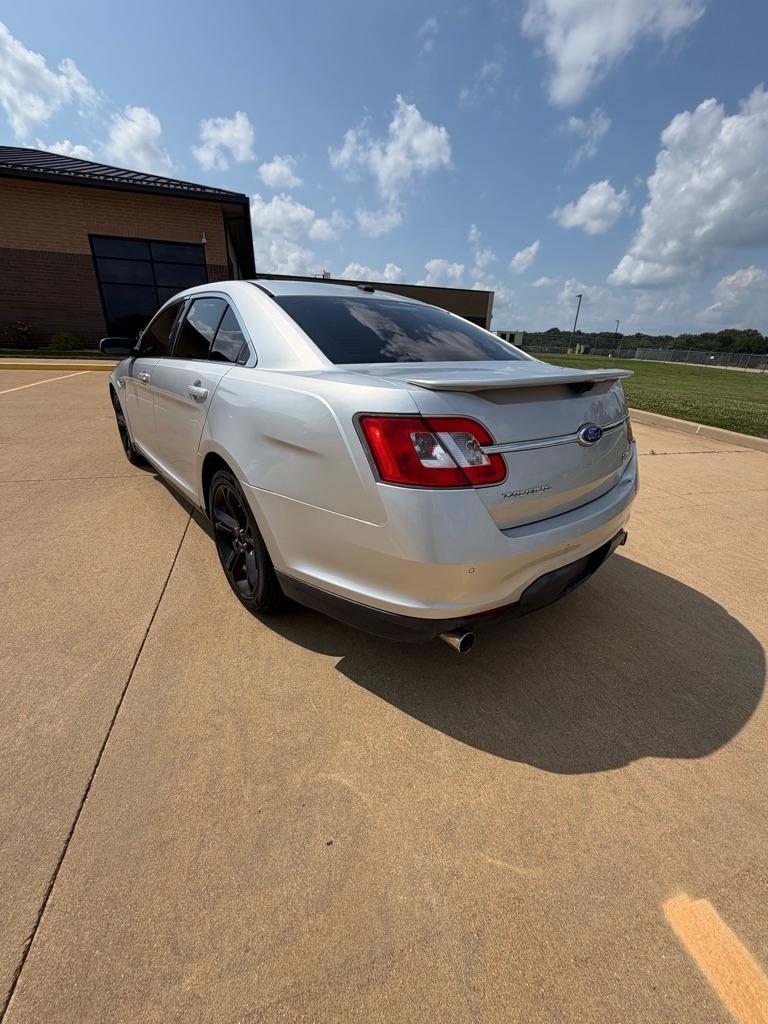 Ford Taurus SHO AWD 2012