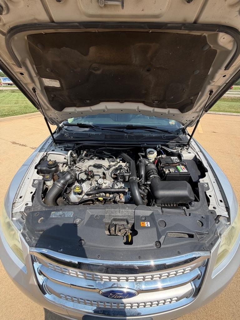 Ford Taurus SHO AWD 2012