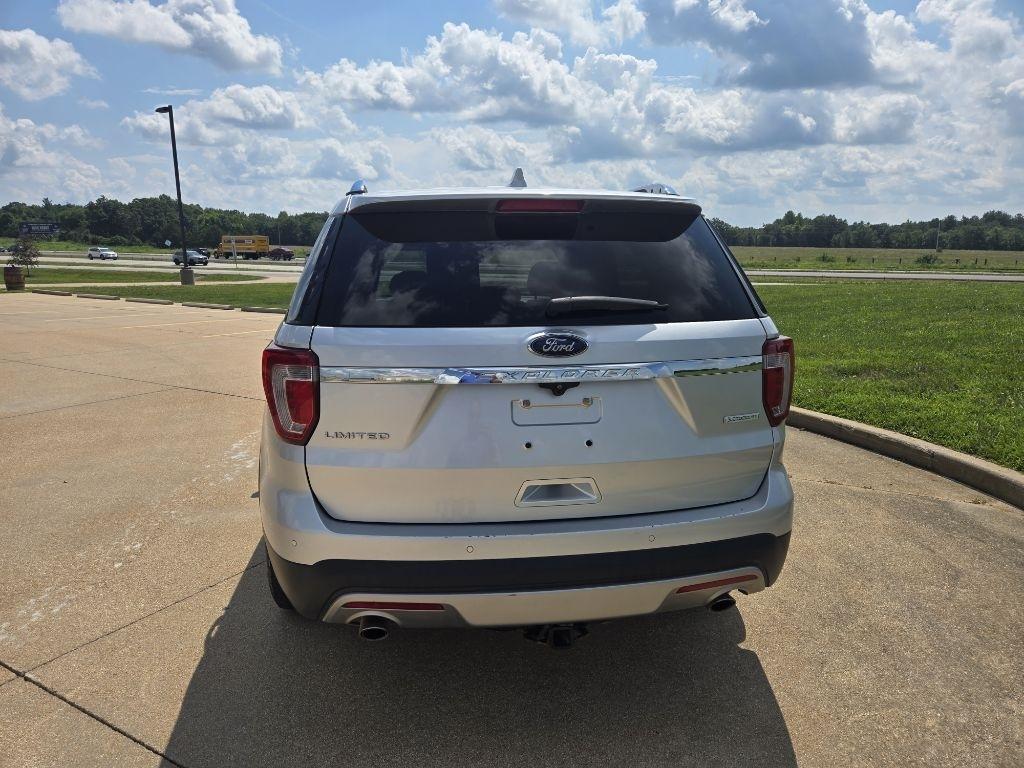 Ford Explorer Limited FWD 2017