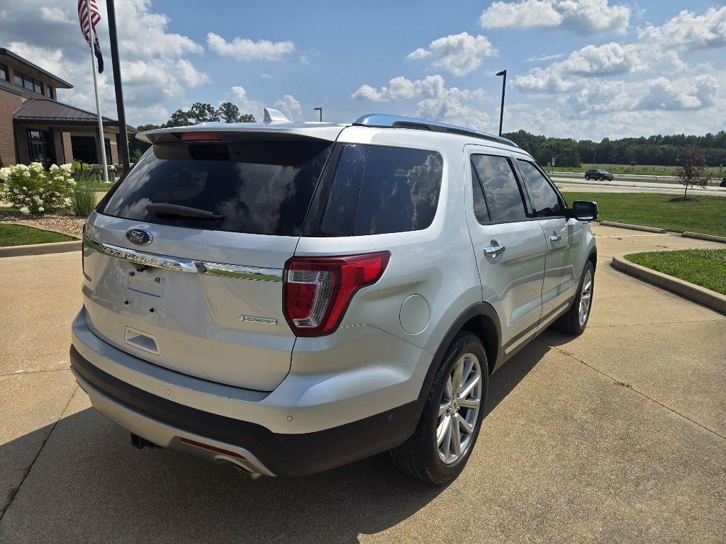 Ford Explorer Limited FWD 2017