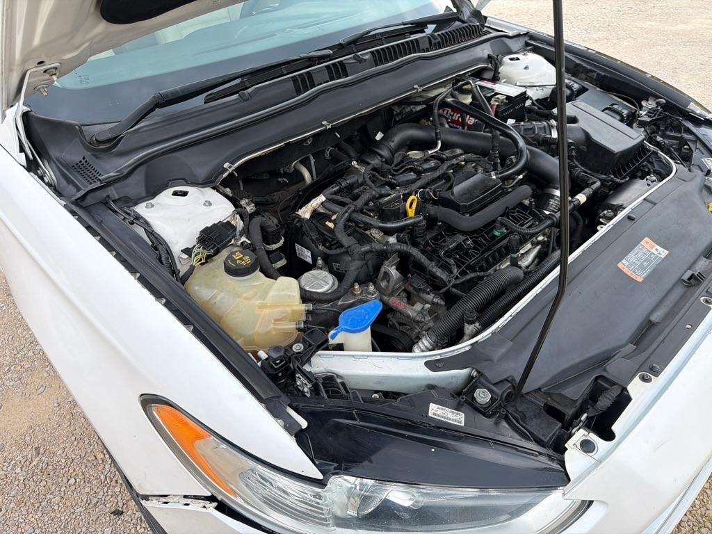 Ford Fusion SE 2015