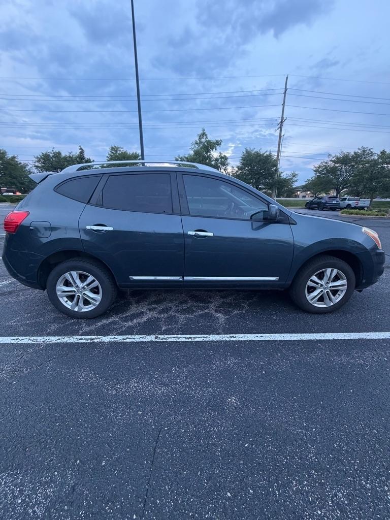 Nissan Rogue S AWD 2012