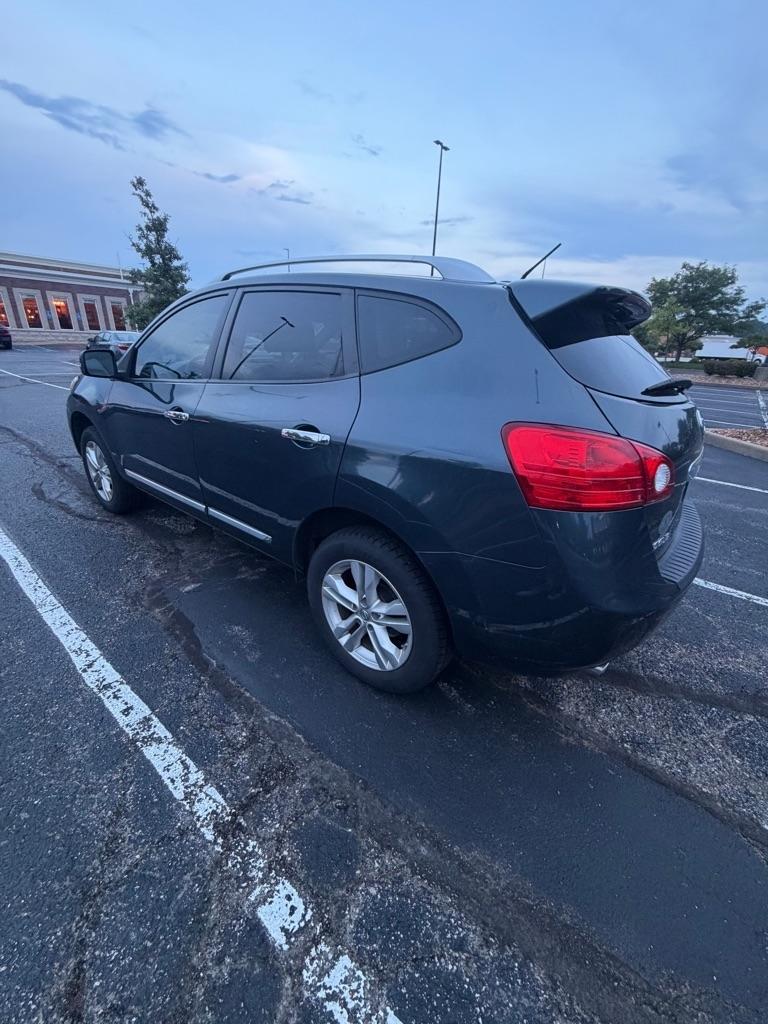 Nissan Rogue S AWD 2012