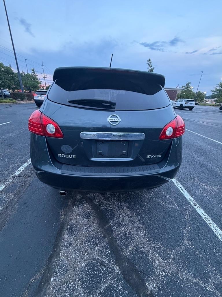 Nissan Rogue S AWD 2012