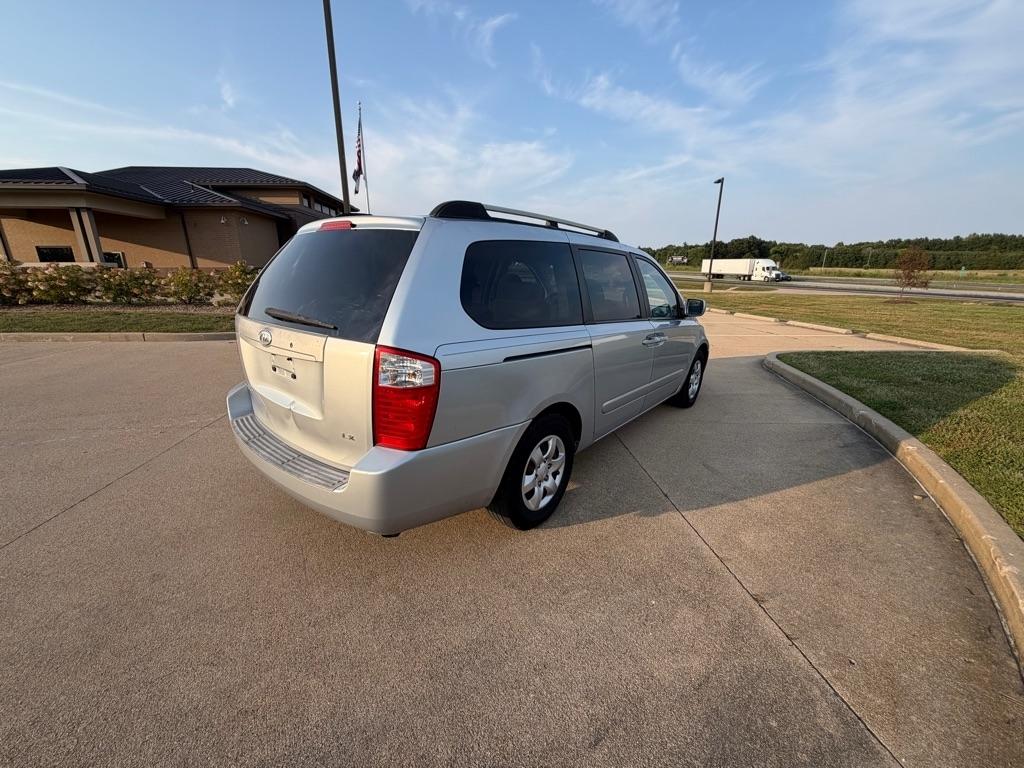 Kia Sedona LX LWB 2008