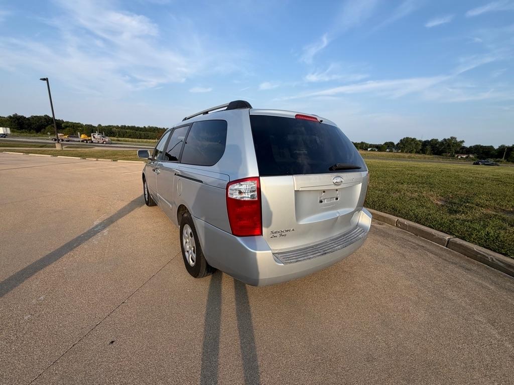 Kia Sedona LX LWB 2008