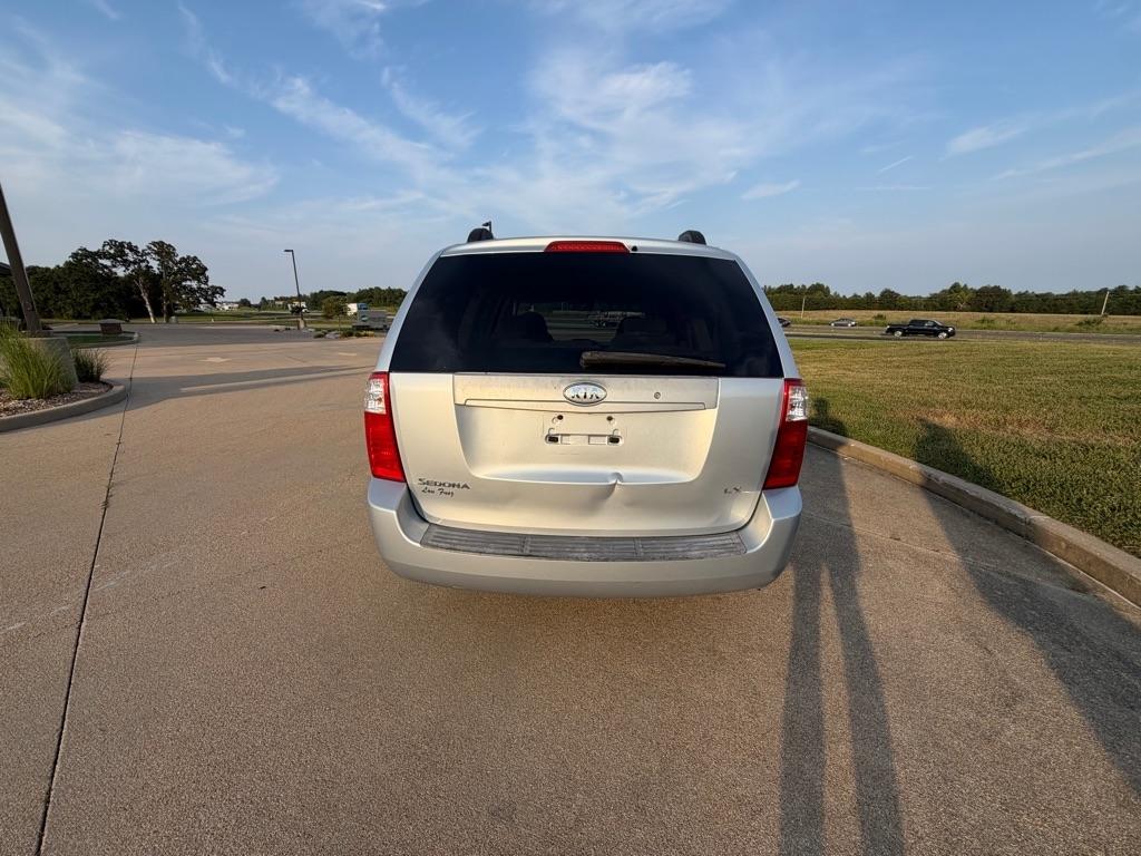Kia Sedona LX LWB 2008