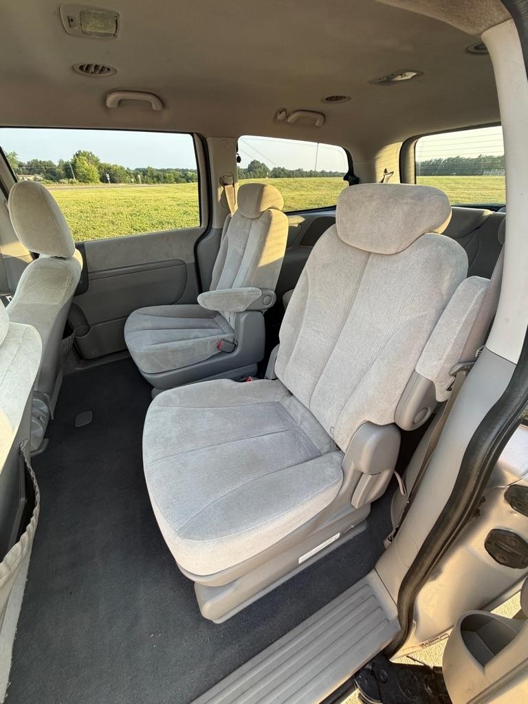 Kia Sedona LX LWB 2008