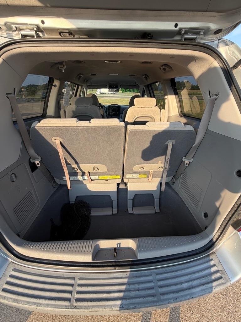 Kia Sedona LX LWB 2008
