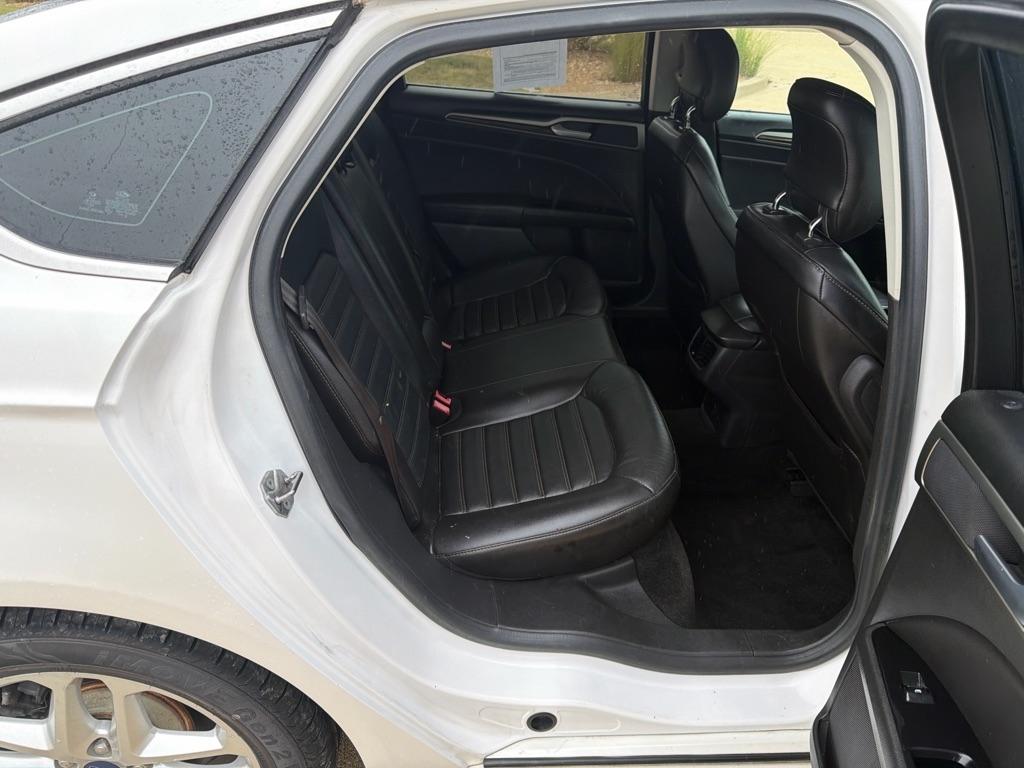 Ford Fusion SE 2013