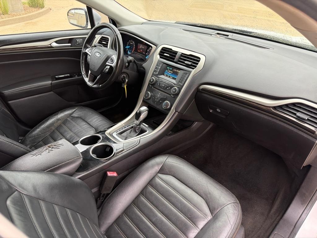 Ford Fusion SE 2013