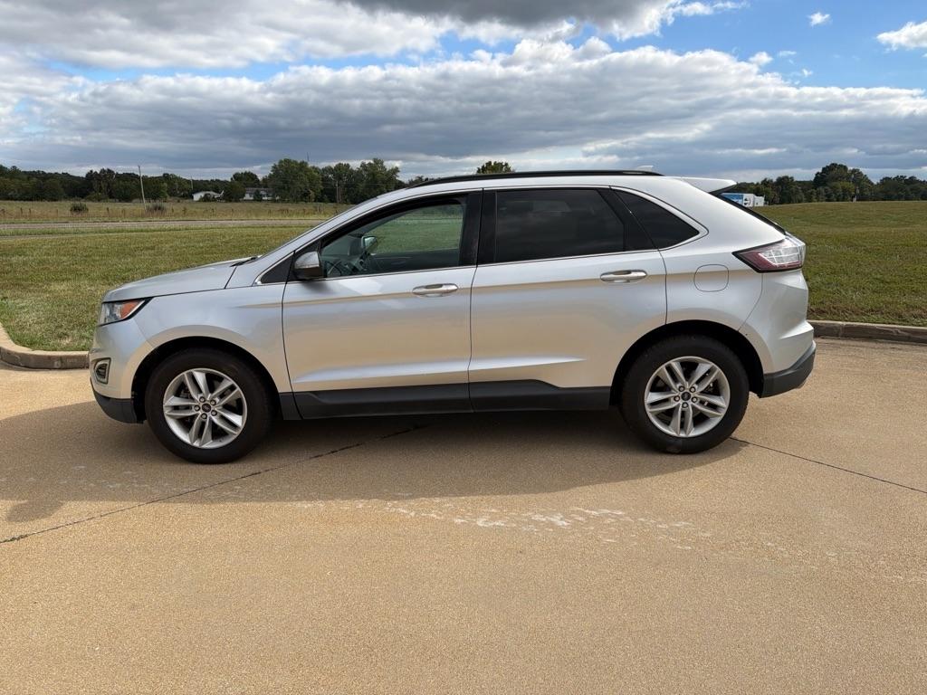 2016 Ford Edge