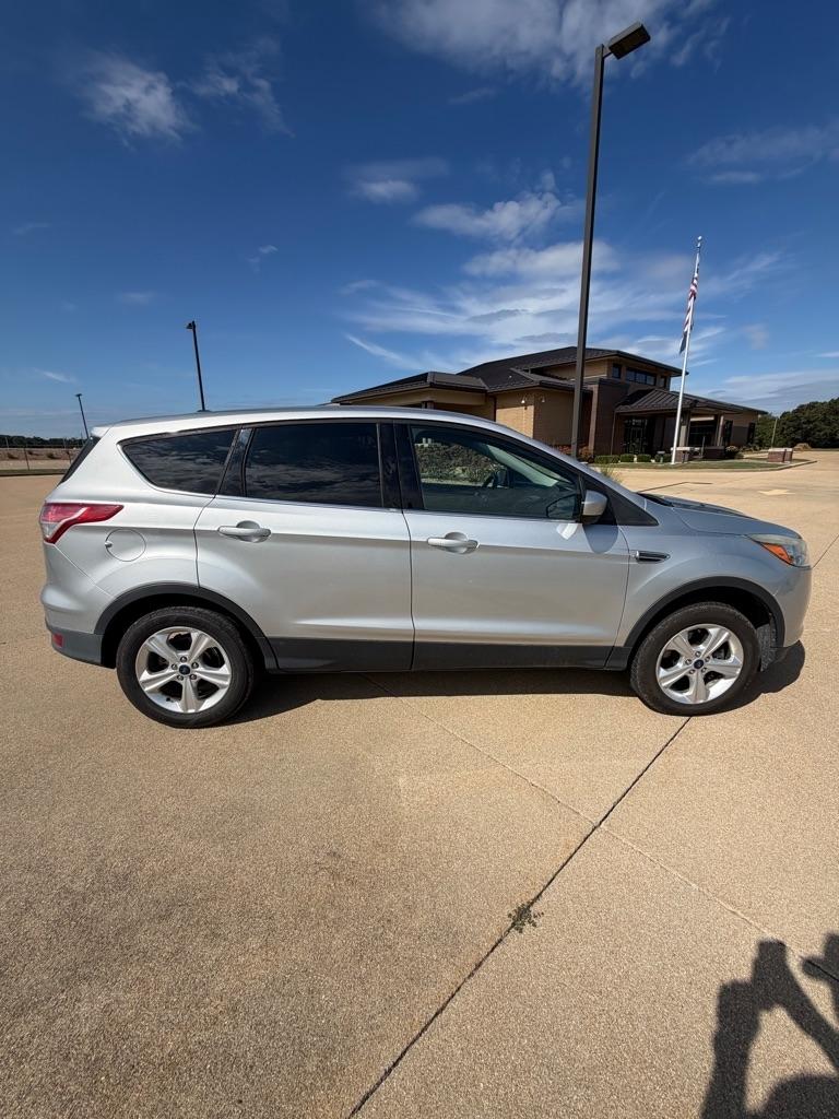 Ford Escape SE FWD 2016