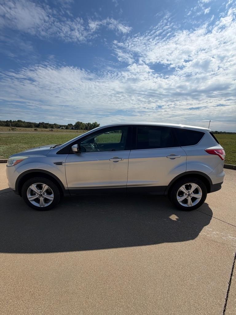 Ford Escape SE FWD 2016