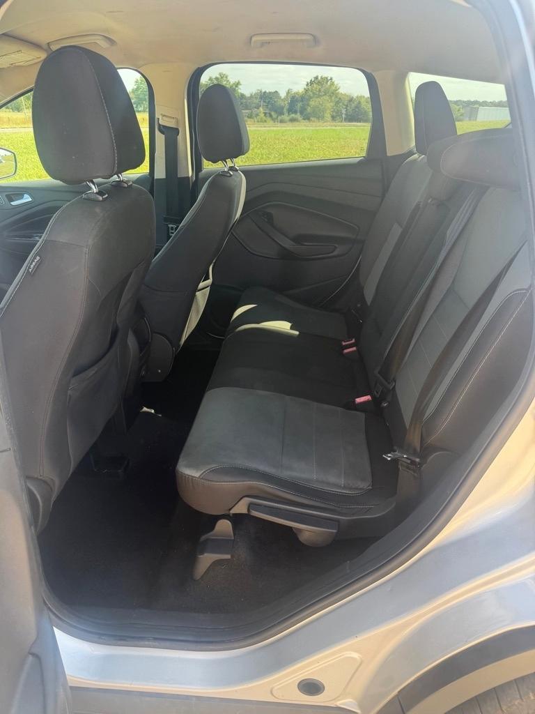 Ford Escape SE FWD 2016