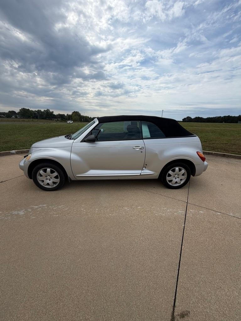 Chrysler PT Cruiser Touring Convertible 2005