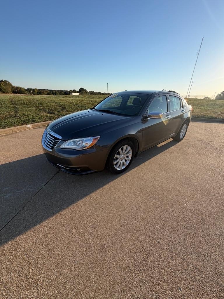 2014 Chrysler 200